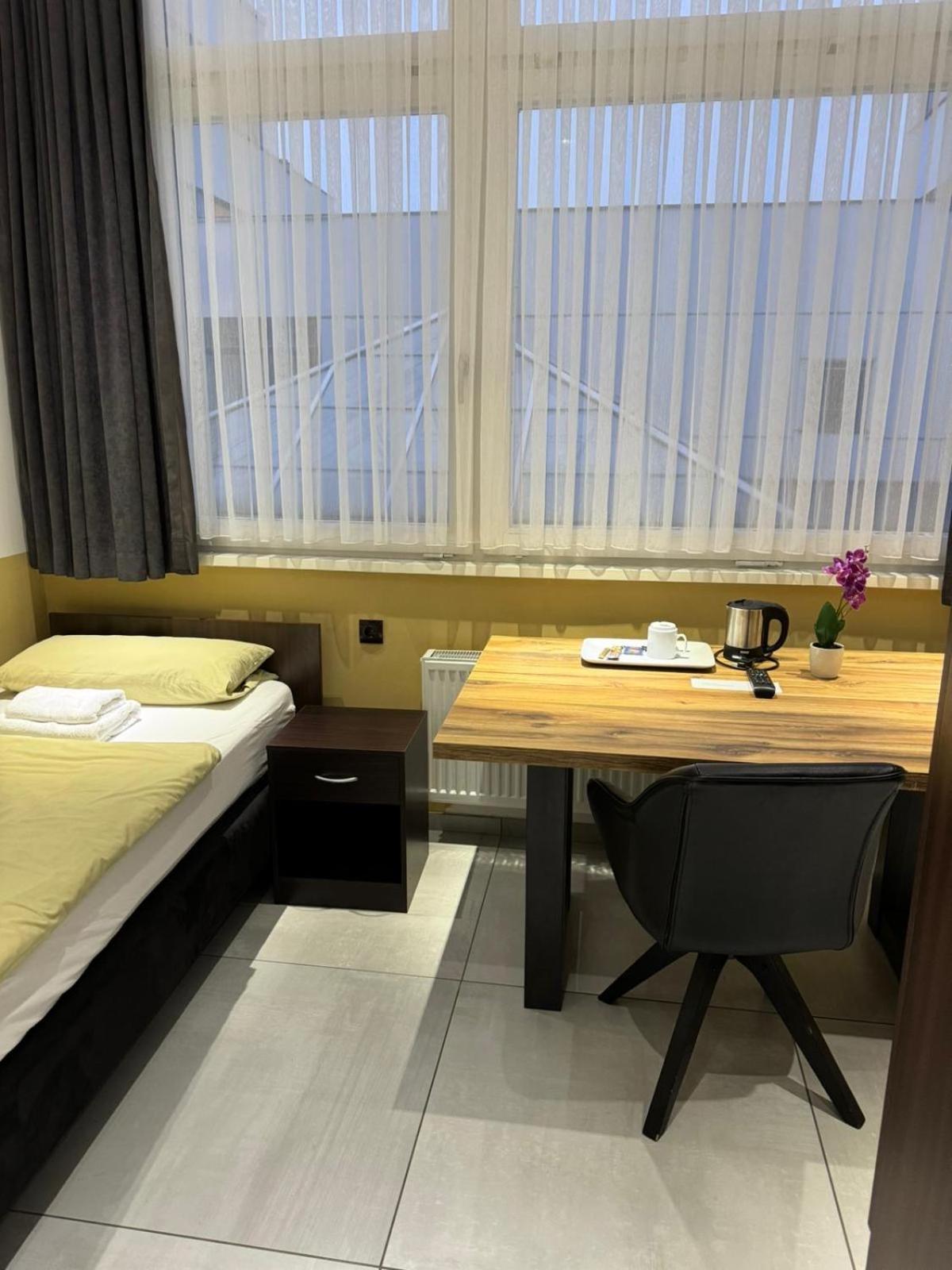 Stadtpension Heilbronn Extérieur photo