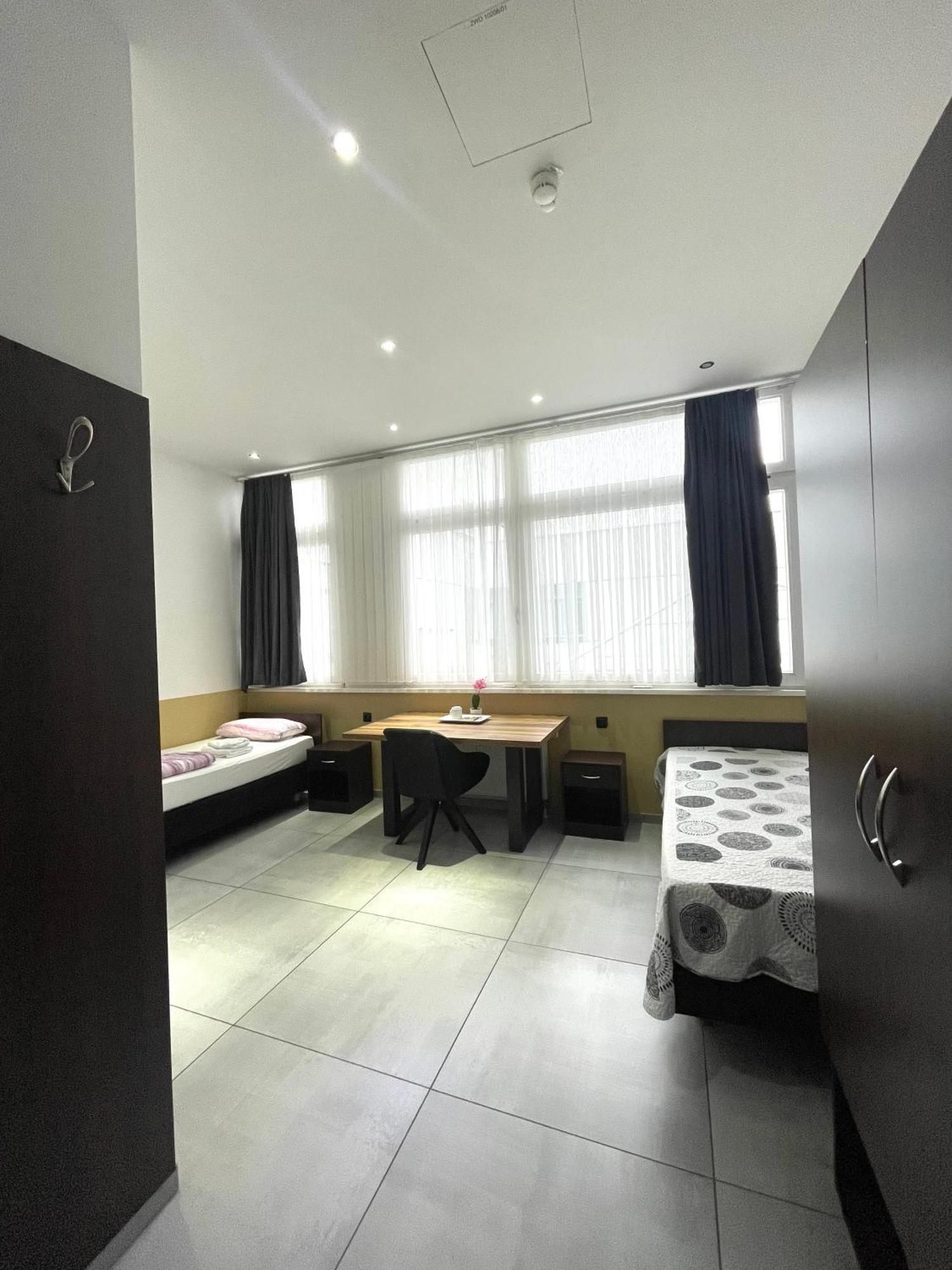 Stadtpension Heilbronn Extérieur photo
